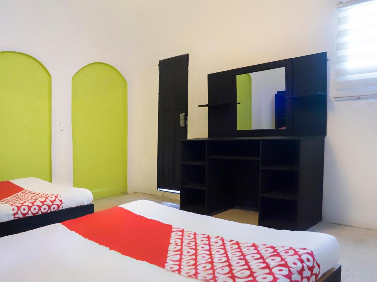 Oyo Hotel Hare Krishna Monterrey Eksteriør bilde