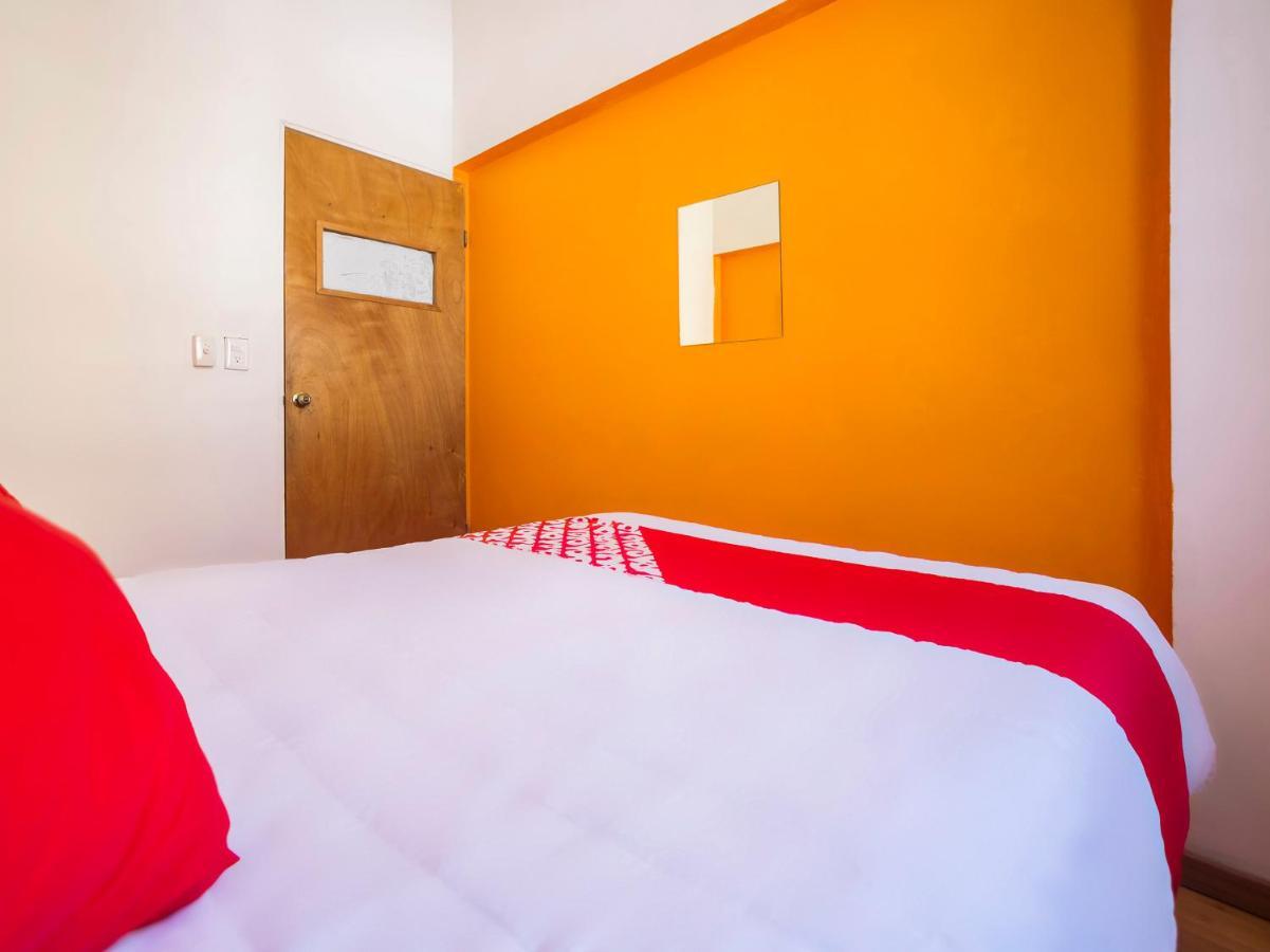 Oyo Hotel Hare Krishna Monterrey Eksteriør bilde